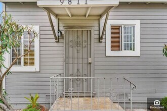 9811 Olive St in Oakland, CA - Building Photo - Building Photo