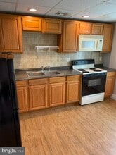 220 W College Ave in York, PA - Building Photo - Building Photo