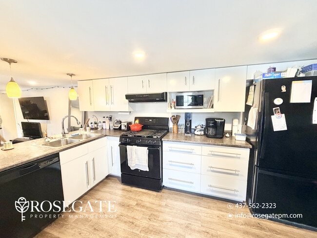 57 Woodhaven Rd in Kitchener, ON - Building Photo - Building Photo