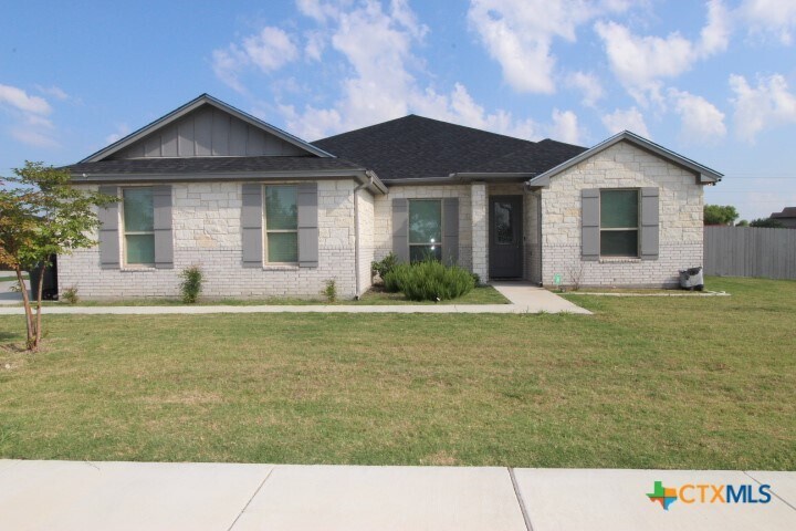 2309 Sparrow Rd in Killeen, TX - Building Photo