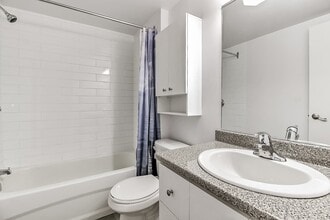 736 Rue Père-Marquette in Québec, QC - Building Photo - Building Photo