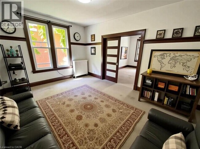 35 Grant Ave in Hamilton, ON - Building Photo - Building Photo