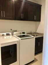 286 Whiton St-Unit -2 in Jersey City, NJ - Building Photo - Building Photo
