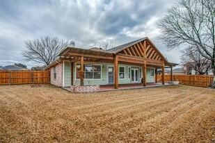 824 Atchison Dr in Saginaw, TX - Building Photo - Building Photo