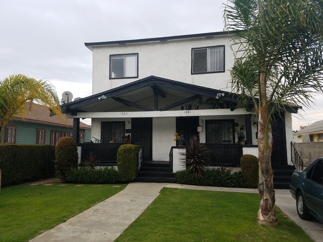 1581 1/2 W 36th Pl, Unit 1581 1.2 in Los Angeles, CA - Building Photo - Building Photo