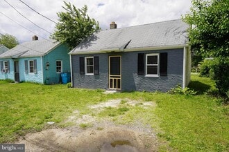 910 Delaware Ave in Salisbury, MD - Building Photo - Building Photo