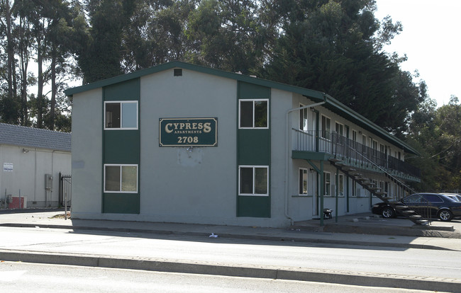 Cypress Apartments in San Pablo, CA - Building Photo - Building Photo