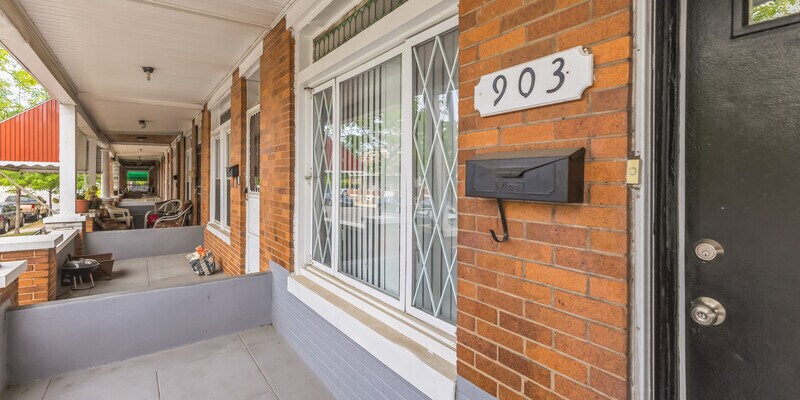 903 N Kenwood Ave Photo