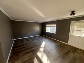 338 Vel Pl in Manteca, CA - Building Photo - Building Photo