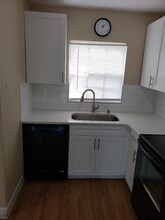 26560 Southern Pines Dr in Bonita Springs, FL - Building Photo - Building Photo