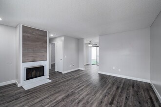 Northwoods in Moreno Valley, CA - Building Photo - Interior Photo