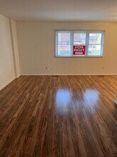 9245 Old Newtown Rd, Unit A in Philadelphia, PA - Building Photo - Building Photo