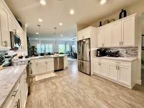 168 Crape Myrtle Ln in Wellington, FL - Building Photo - Building Photo