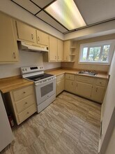 501 Beatty Rd, Unit Beatty Rd Apt 1 in Monroeville, PA - Building Photo - Building Photo