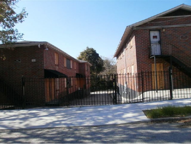 Paines Avenue Apartments in Atlanta, GA - Building Photo - Building Photo