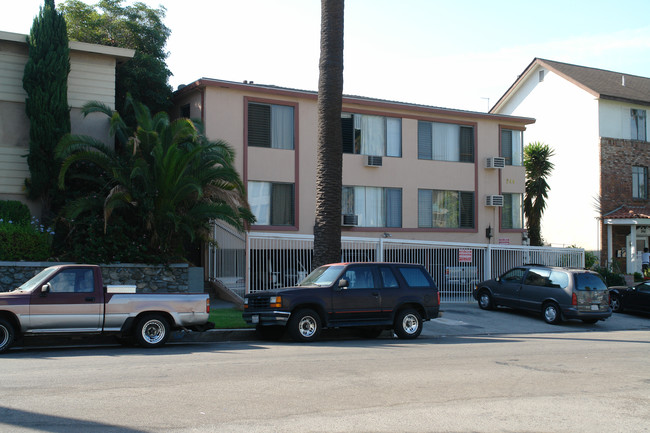 244 S Occidental Blvd in Los Angeles, CA - Building Photo - Building Photo