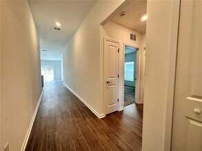 309 Loch Ct in Davenport, FL - Building Photo - Building Photo