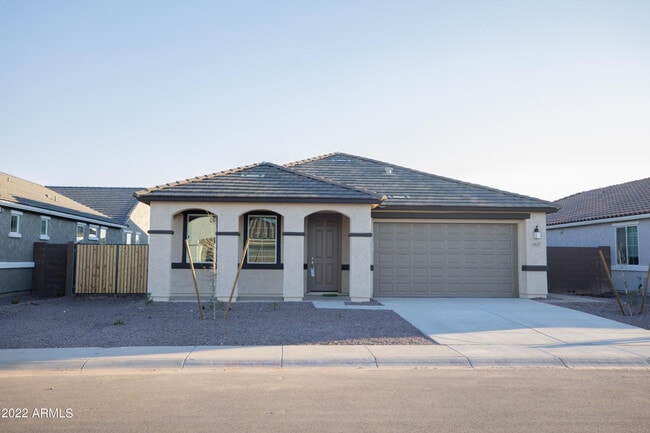 property at 8437 W Medlock Dr