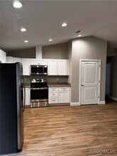 2418 CR 451 in Lake Panasoffkee, FL - Building Photo - Building Photo