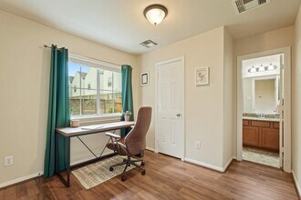 868 Fisher St in Houston, TX - Building Photo - Building Photo