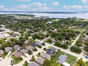 516 Highpark Ct in Lake Dallas, TX - Building Photo - Building Photo