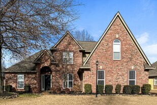 9852 Winsford Ln in Cordova, TN - Building Photo