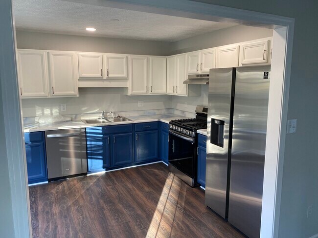 132 Mayfield Ct in Hiram, GA - Foto de edificio - Building Photo