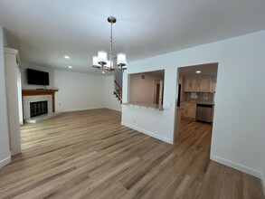 19400 Turtle Ridge Ln in Los Angeles, CA - Foto de edificio - Building Photo