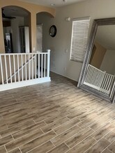 2031 N 77th Ln in Phoenix, AZ - Foto de edificio - Building Photo