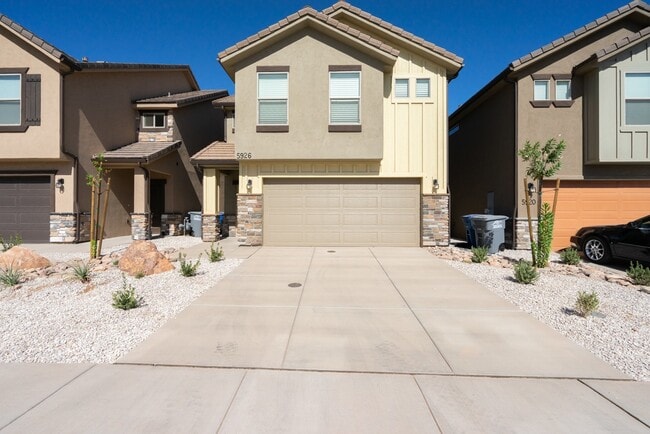 5926 Challenger Way in Saint George, UT - Building Photo - Building Photo