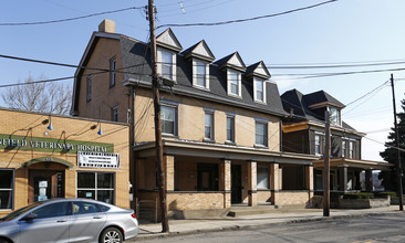 613 Greenfield Ave in Pittsburgh, PA - Building Photo - Building Photo