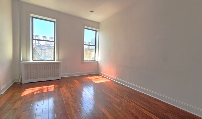 20 Magaw Pl in New York, NY - Building Photo - Building Photo