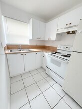 2840 NW 15th Ct in Fort Lauderdale, FL - Building Photo - Building Photo