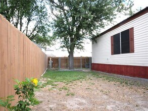 36 Oliva St in Edinburg, TX - Building Photo - Building Photo