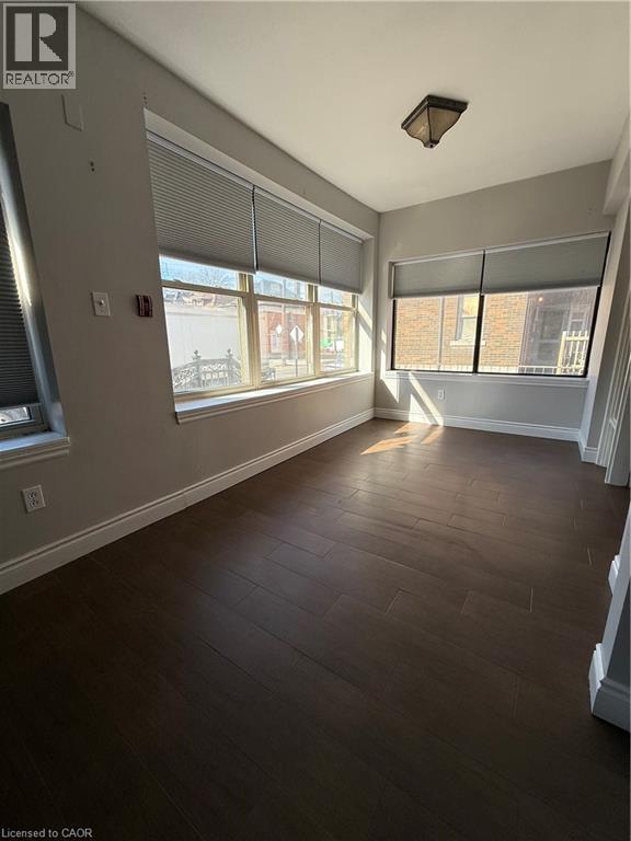 property at 947 Main St E