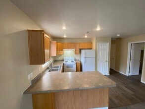 1944 N 550 W in Cedar City, UT - Building Photo - Building Photo