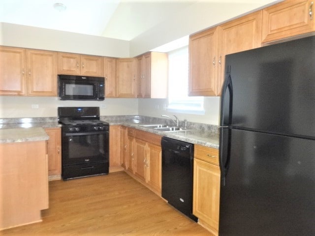 5220 W Mulberry Ln in Monee, IL - Building Photo - Building Photo