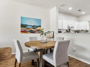 2305 Homewood Ln in Grand Prairie, TX - Building Photo - Building Photo