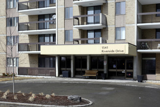 The Riversides in Ottawa, ON - Building Photo - Building Photo