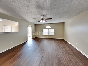 8588 Greylag Ct in Blacklick, OH - Foto de edificio - Building Photo