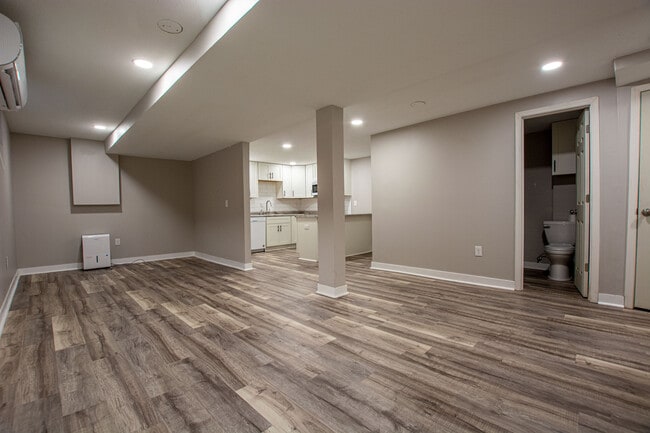 114 N 38th St, Unit B
