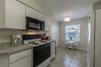 3971 Leeward Passage Ct-Unit -101 in Bonita Springs, FL - Building Photo - Building Photo
