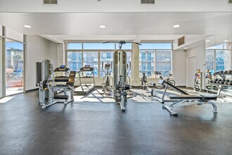 Seventh Apartments in Phoenix, AZ - Foto de edificio - Building Photo