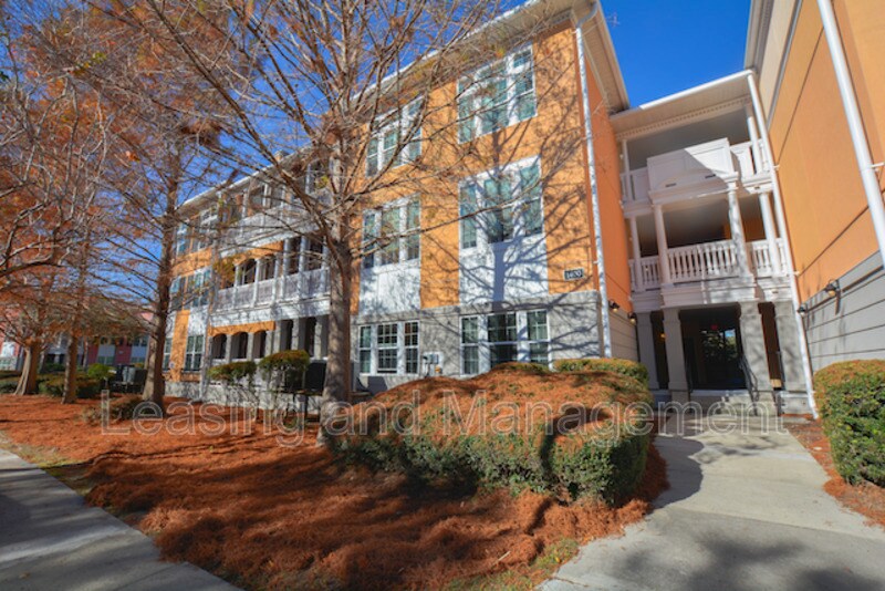1432 Telfair Way in Charleston, SC - Building Photo