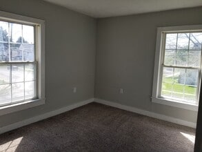 1001 Davis St in Elmira, NY - Building Photo - Building Photo