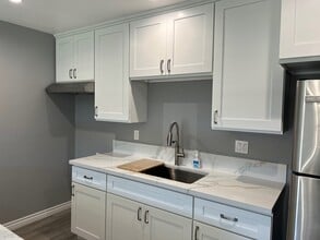 Honey Garden Apartments in Hesperia, CA - Foto de edificio - Building Photo