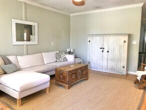 1239 Anita Ave in Ojai, CA - Building Photo - Building Photo