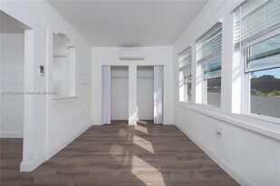 501 SW 6th Ct in Miami, FL - Building Photo