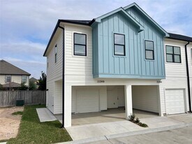 22214 Dutch Oven Dr in Katy, TX - Building Photo