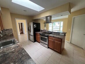 7044 Denmark St in Englewood, FL - Building Photo - Building Photo